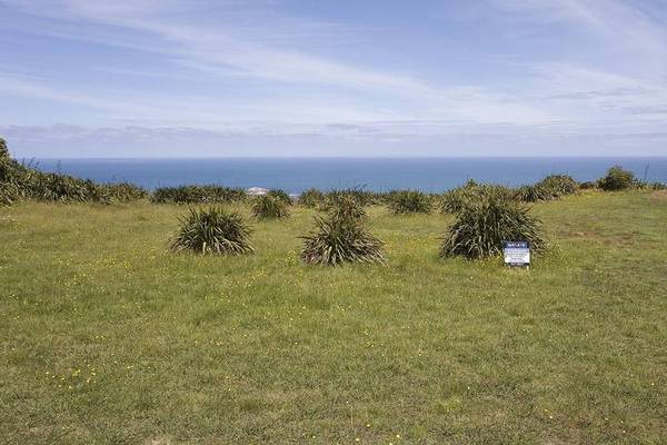 Views For Ever! Picture 1