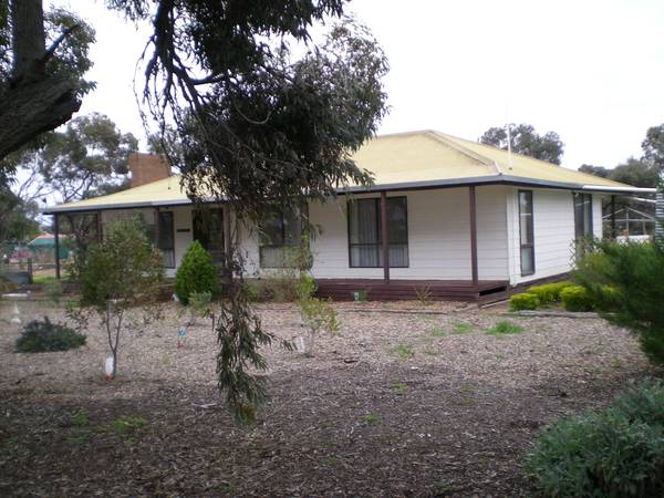 DIMBOOLA Picture