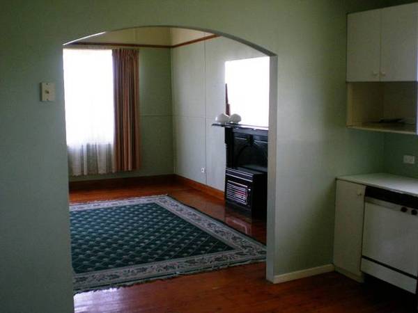 Neat 3 bedroom home Picture Neat 3 bedroom home Picture