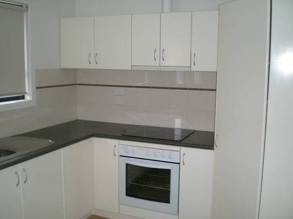 Low Maintenance Townhouse Picture