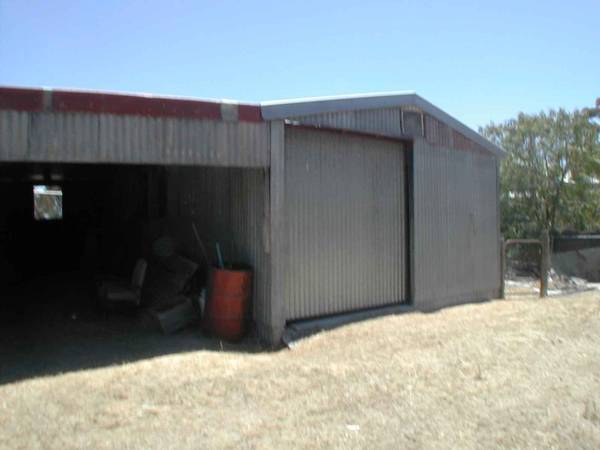 Country Charm Picture 2