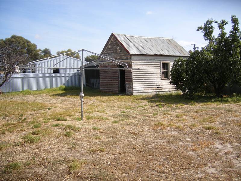 Plenty of Space in Dimboola Picture 2