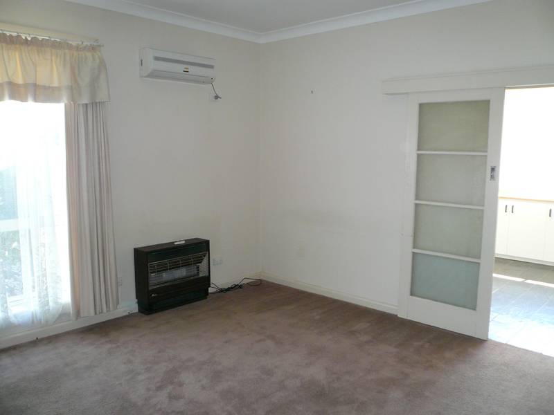 Neat and Tidy Living Picture 3