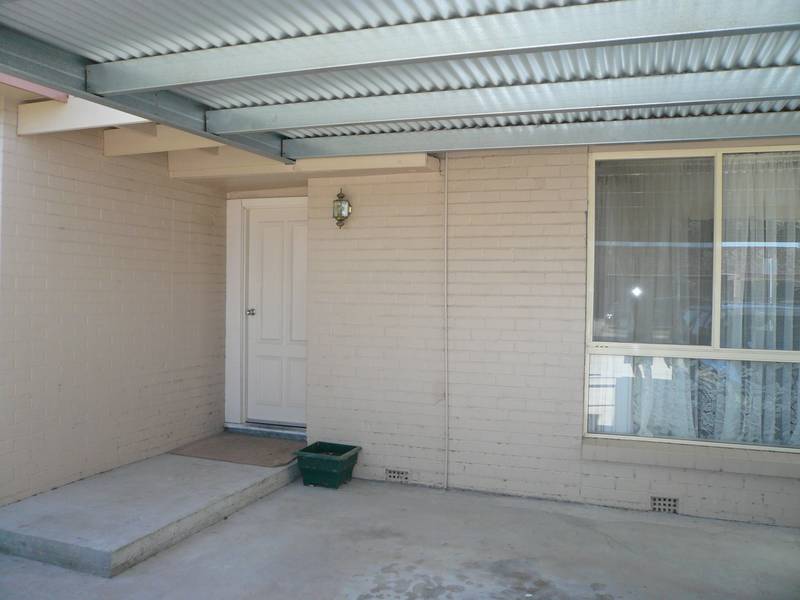 Neat and Tidy Living Picture 1