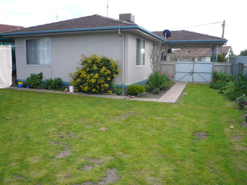 NEAT & BRIGHT Picture 2