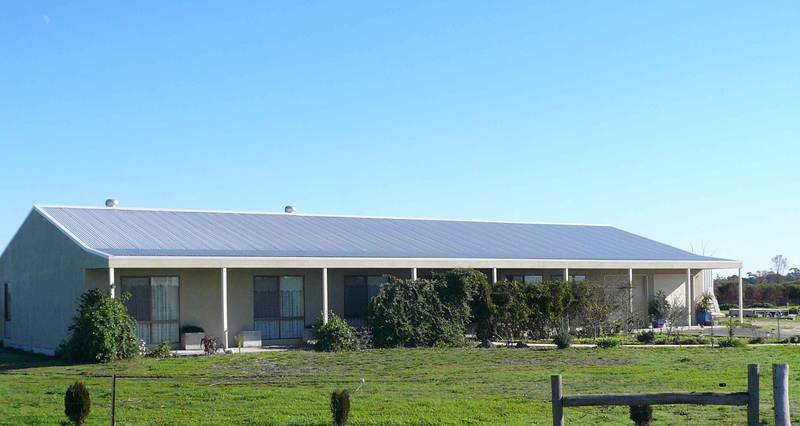 Spacious Haven Home New To Rental! Picture 3