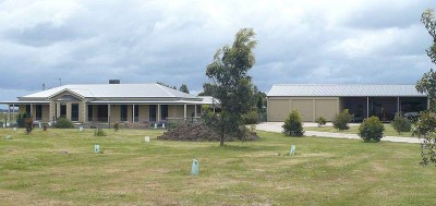 BRILLIANT COUNTRY ESTATE! Picture BRILLIANT COUNTRY ESTATE! Picture