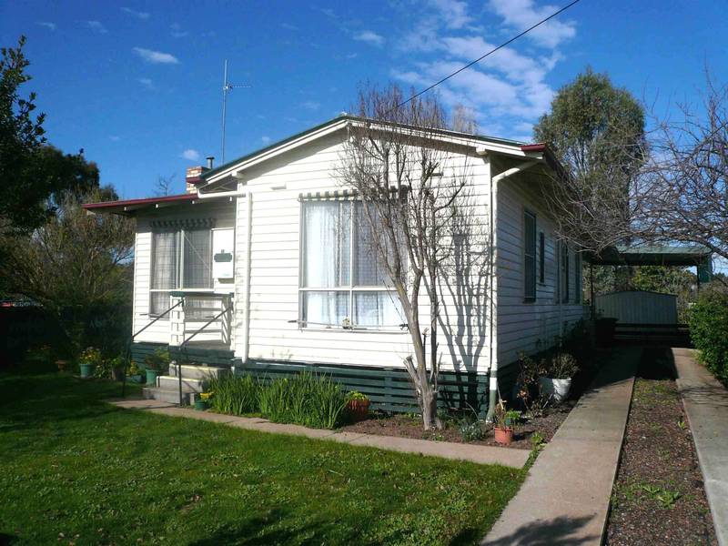 GROUND FLOOR OPPORTUNITY Picture 1