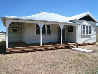 BRILLIANT FIRST HOME! Picture