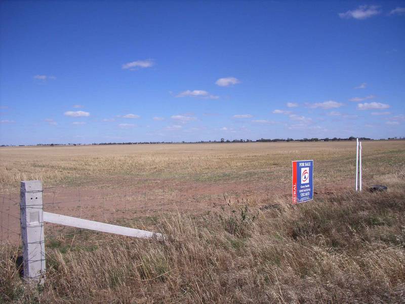 KEWELL EAST-NULLAN Picture 1