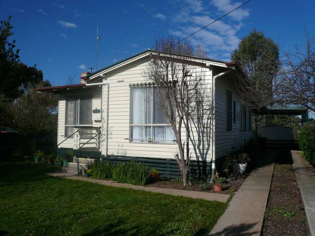 Lovely home near West PS Picture 1