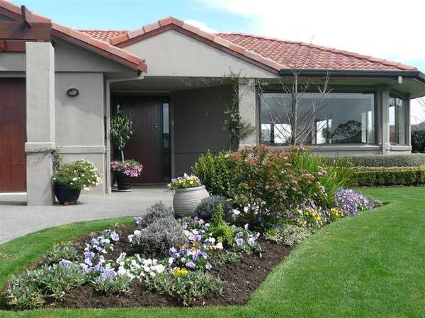 Simply Charming Picture 2