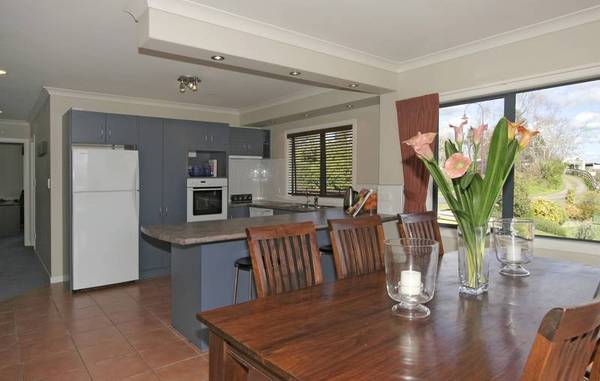 Deceptive Space Picture