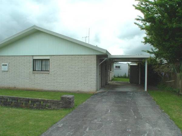 Fully Furnished Picture 2