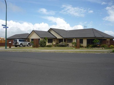 Papamoa Beach Picture Papamoa Beach Picture