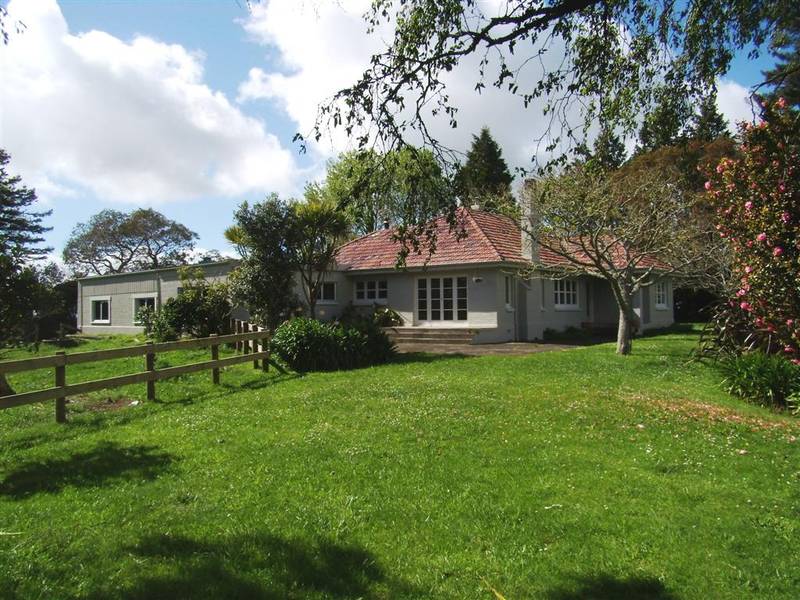 Rural Retreat Picture