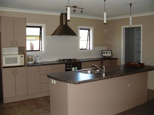 Easy Living in Leamington Picture 2