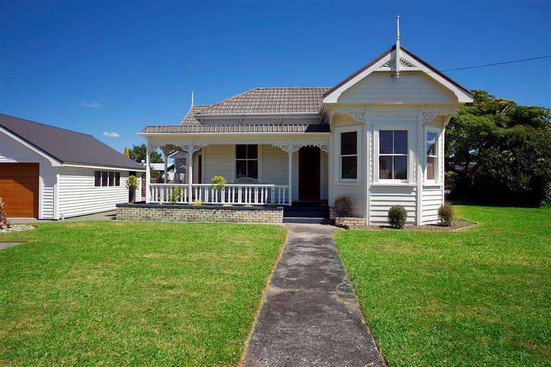 Vendor NEEDS an OFFER Picture 1