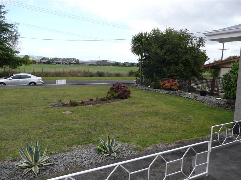 A Maclean Special Picture 3