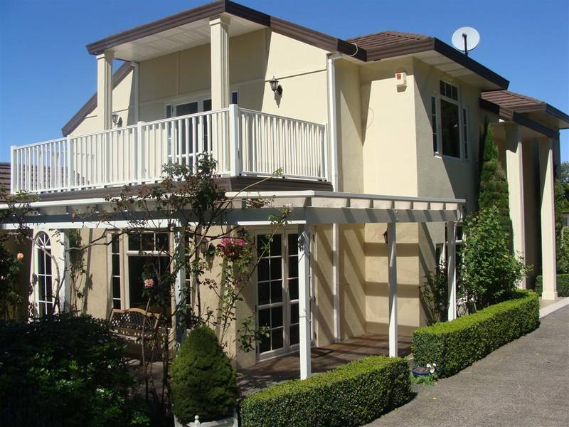 Southern Comfort Picture 1