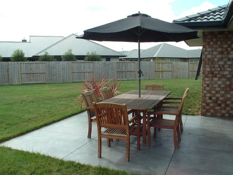 Executive Living in Saffron Estate Picture Executive Living in Saffron Estate Picture