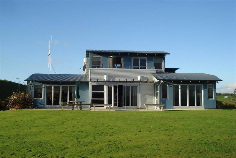 'Hilltop Haven' Picture 1