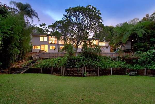 FAMILY LIVING, WORK FROM HOME - BUDERIM Picture 1