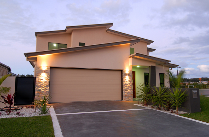 THE BEST TOWN HOUSE IN CALOUNDRA AREA! Picture 2