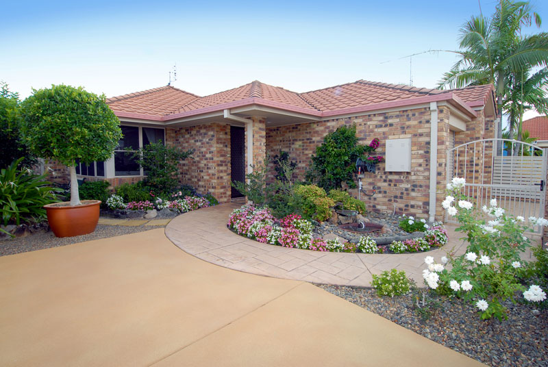 PICTURE PERFECT IN MAROOCHY WATERS Picture 2