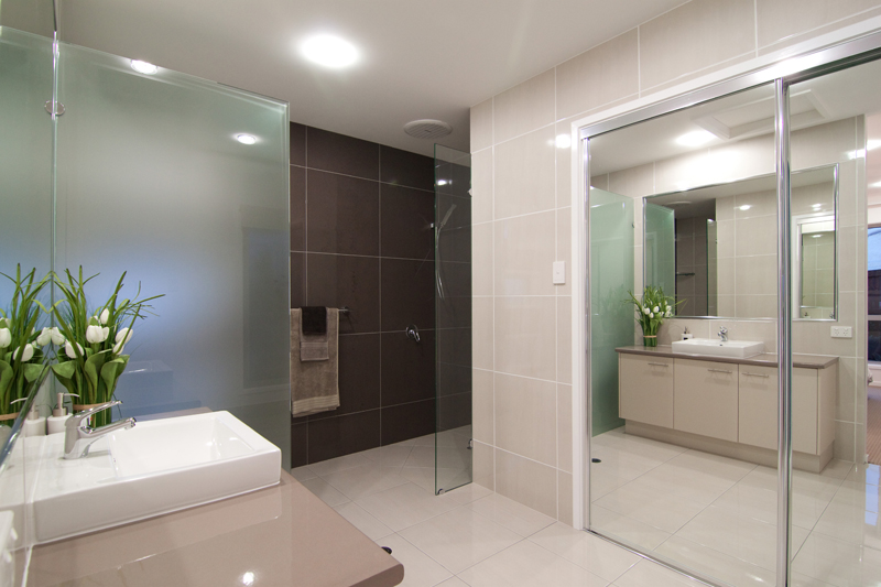 INVESTORS DELIGHT Picture 2