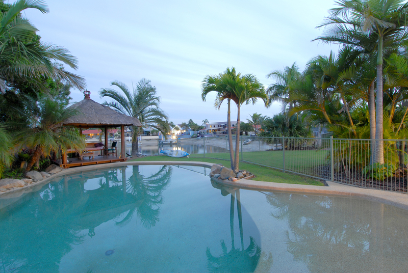 1/4 Acre Living on Mooloolaba Lagoon! Picture 1