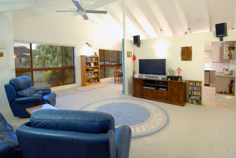 GREAT FAMILY HOME - SHHHH! Picture 1