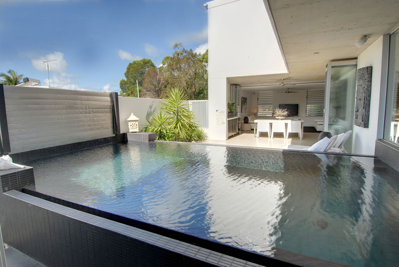 PENTHOUSE STYLE LIVING Picture 1