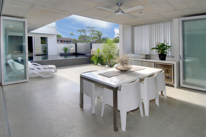 PENTHOUSE STYLE LIVING Picture 2