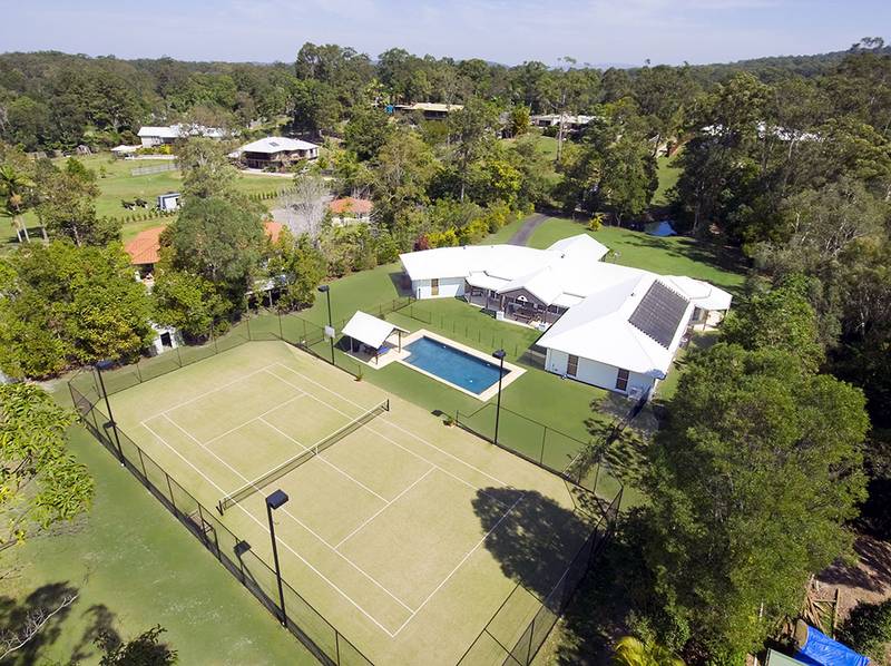 RESORT STYLE BUDERIM LIVING Picture 1