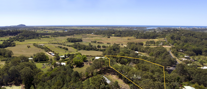 MASSIVE POTENTIAL - USEABLE ACREAGE WITH VIEWS! Picture 1