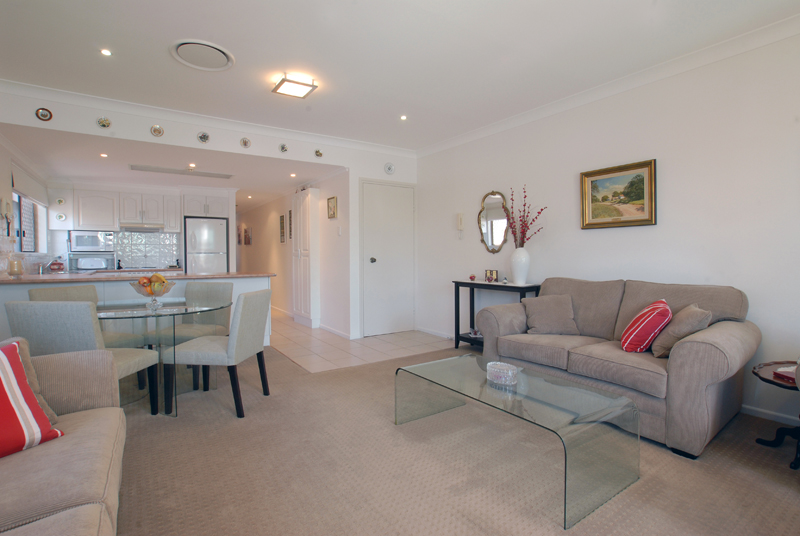 PERFECTLY PRESENTED AND VALUE FOR MONEY Picture 1