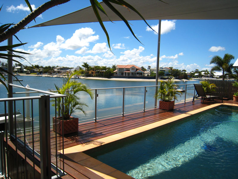 WIDE WATER VIEWS Picture 1