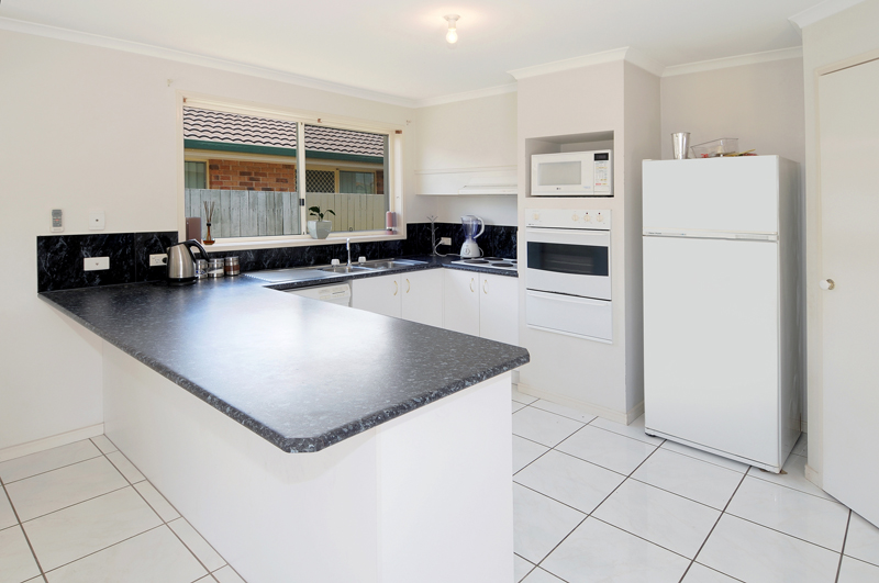 ATTENTION INVESTORS OR FIRST HOME BUYERS Picture 3