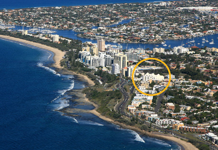 BRILLIANT INVESTMENT UNIT - MOOLOOLABA Picture 1