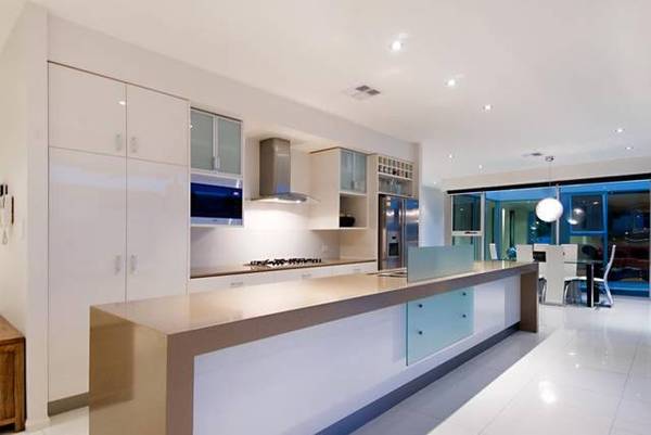 EXECUTIVE BUDERIM LIVING - RAINFOREST OUTLOOK Picture 3