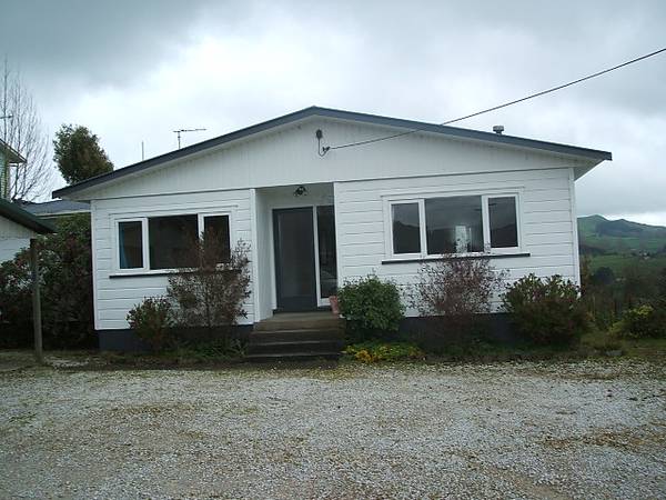 Don't Judge Me From The Road! Picture 2