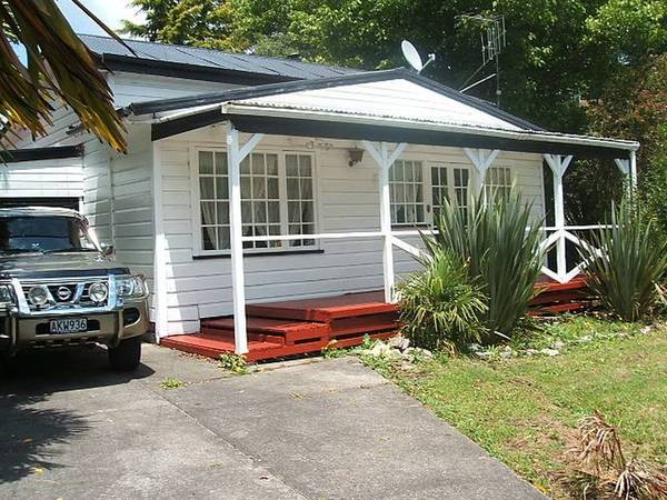 Real Romance Picture 1