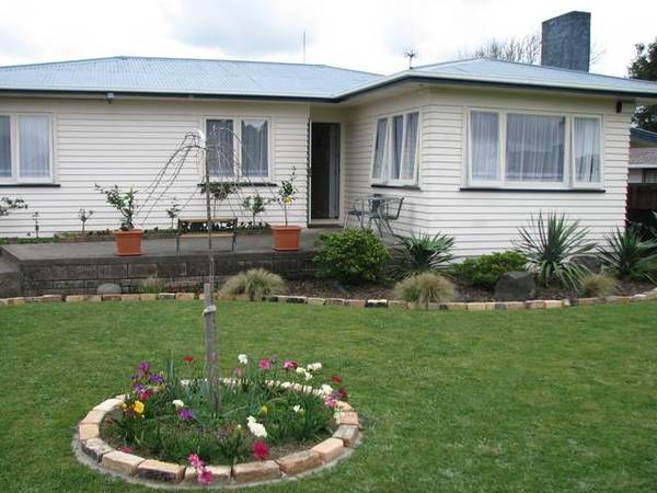 Lovely family home Picture 1