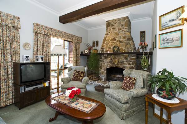 ' BERGBLICK '
MOUNTAIN VIEWS Picture 2