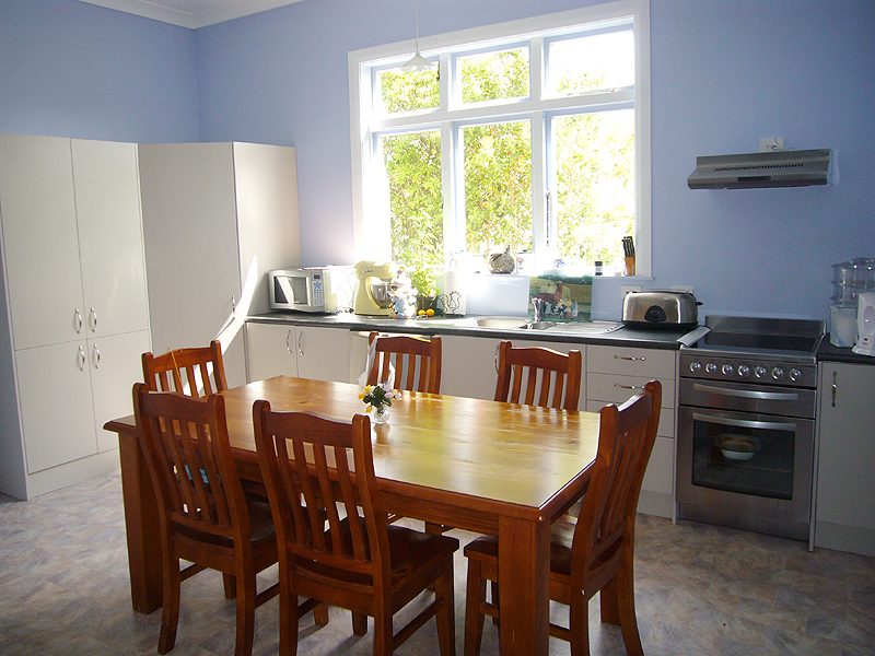 Four
Bedroom
Villa
with
new
kitchen Picture 2