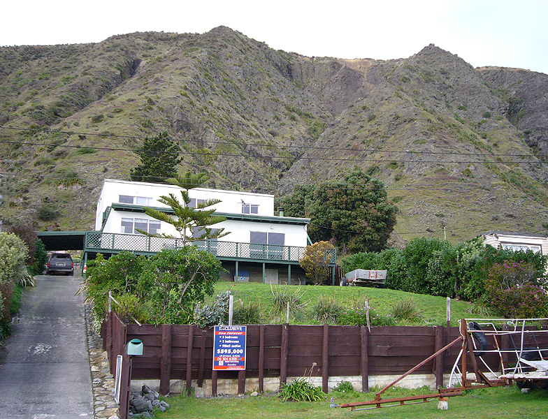 Awesome
Ocean
Views Picture 2