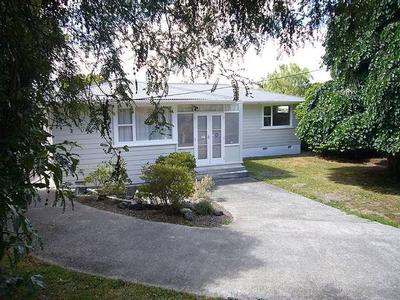 Affordably
Yours Picture