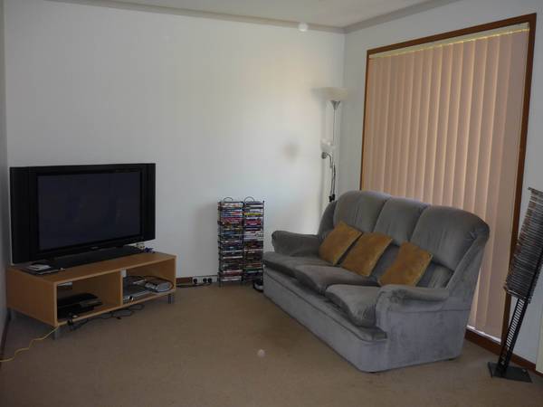 ATTENTION ASTUTE INVESTOR OR FIRST HOME BUYER! Picture 2