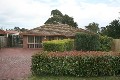 NEAT LITTLE HOME - BIG BACKYARD CENTRAL NARRE WARREN Picture